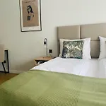 Green Apartment Poznan Plac Wolnosci 6